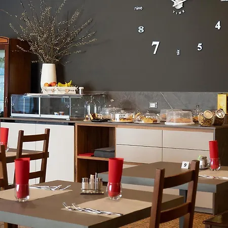 酒店 Al Benvenuto & Restaurant 3*