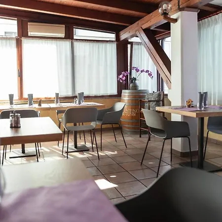 Al Benvenuto & Restaurant 3*