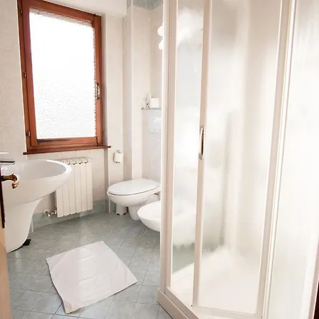 Al Benvenuto & Restaurant Szálloda Tolmezzo