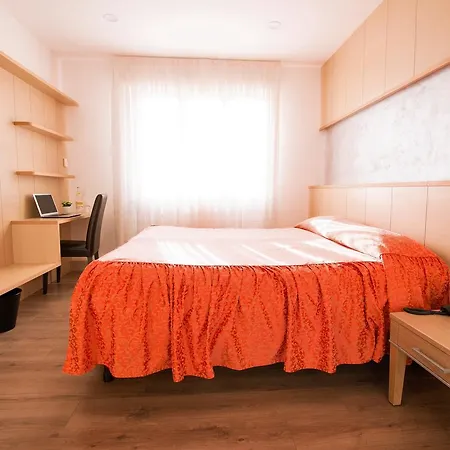 Al Benvenuto & Restaurant 3* 托尔梅佐